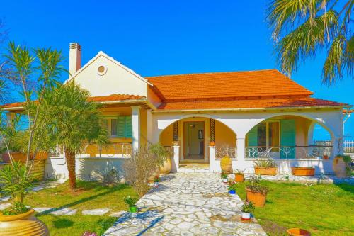 Petaleia Villa | Villa Eftihia