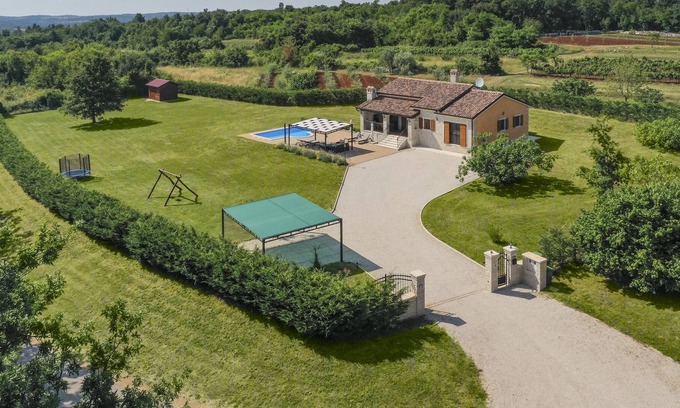 Munci Villa | Villa Elida nearby Pazin – Crovillas GmbH