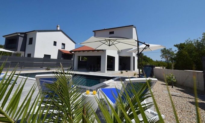 Gostinjac House | Villa Ella (63511-K1) - Dobrinj - island Krk