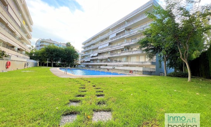Salou Apartment | Villa Elvira Salou , con piscina y aparcamiento gratis