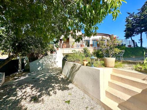 Bandol Villa | VILLA ENTIÈRE PORT et PLAGE BANDOL