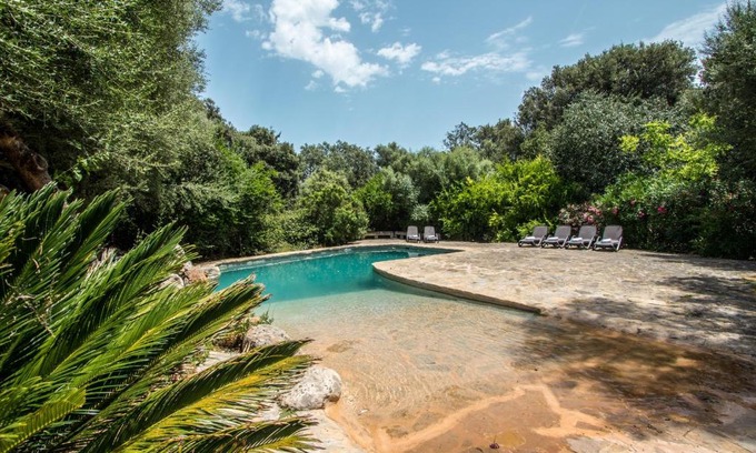 Buger House | Villa Es Sestadors By homevillas360