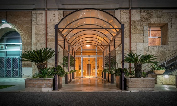 EUR Hotel | Villa EUR - Parco dei Pini