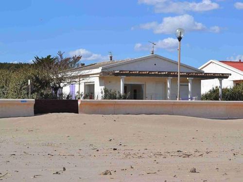 Narbonne-Plage Villa | VILLA face à la plage avec terrasse et jardin