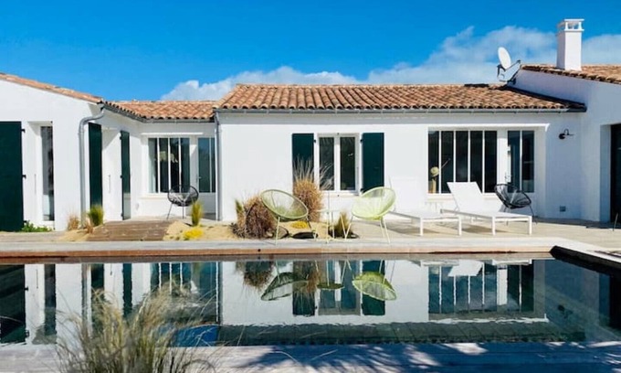 Loix Villa | VILLA FANTAISIE