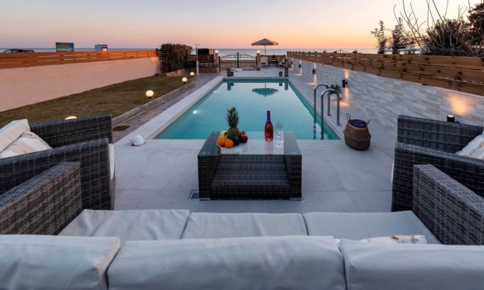 Lardos Villa | Villa Fay on the beach