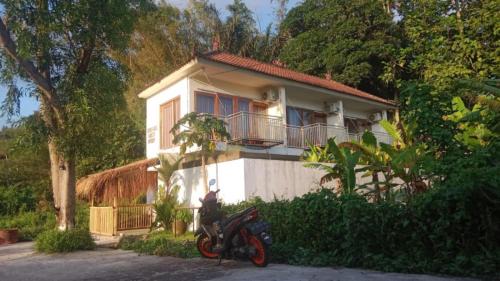 Darmasaba Villa | Villa Fireflies