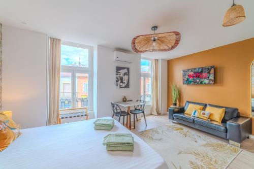 Roanne Apartment | Villa Floréa 4-6p - Parking & Clim