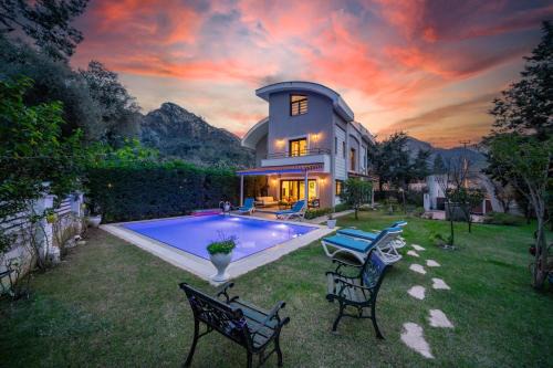 Icmeler Villa | Villa Floransa Icmeler