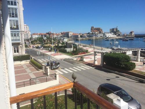 Castro Urdiales Bed & Breakfast | Villa Floren Castro Urdiales