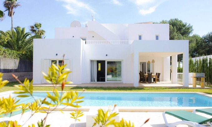 Cala d'Or Ski Chalet | Villa Fontana in Cala D'or