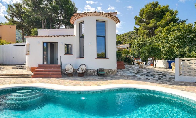 Denia Villa | Villa for 10 with swimming pool and sea view
