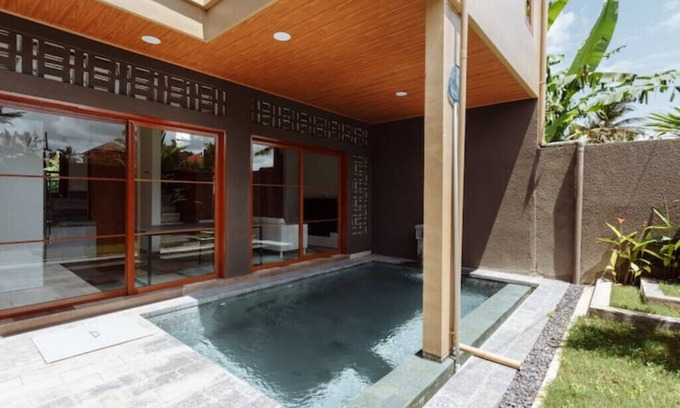 By Pass Ngurah Rai House | Villa for Enjoyment