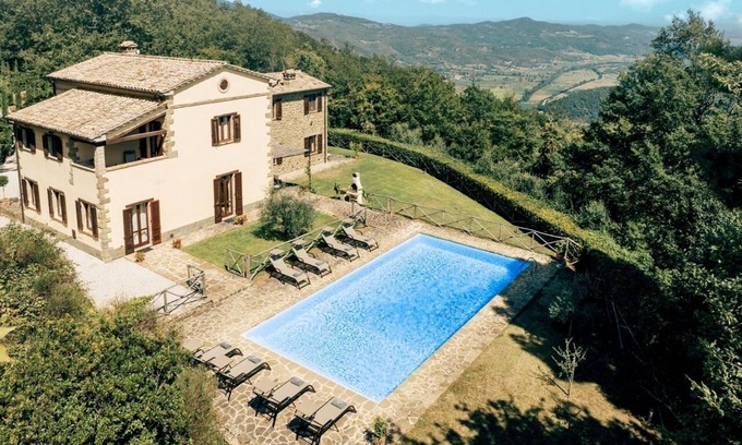 Lisciano Niccone Villa | Villa Forconi - Three Bedroom Villa, Sleeps 6