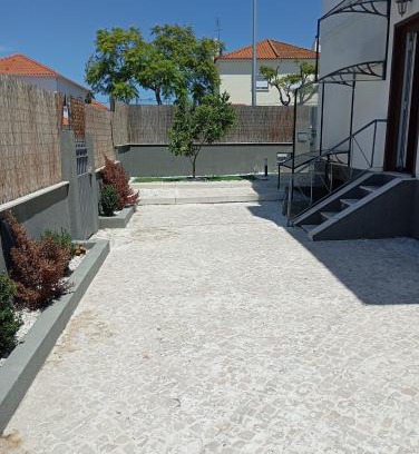 Setubal Villa | Villa Frescura do Mar by Casas de Setúbal