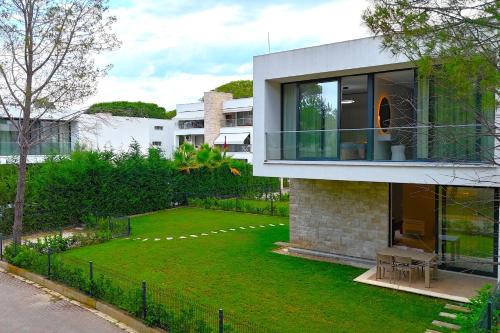 Ishem Villa | Villa Gardenia 2