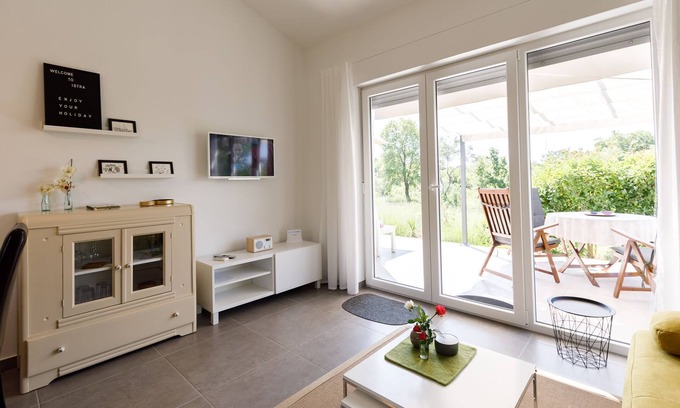 Nova Vas House | Villa Gloria