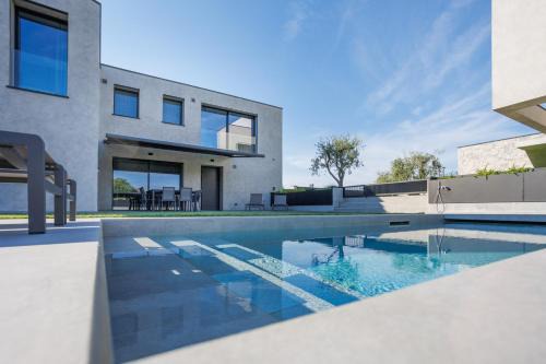 Lazise Villa | Villa Greghe-Lusso con piscina