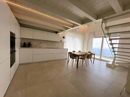 Malcesine Apartment | Villa Guardini