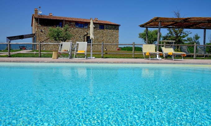 Guardistallo Villa | Villa Guardistallo by Fantasia Villas