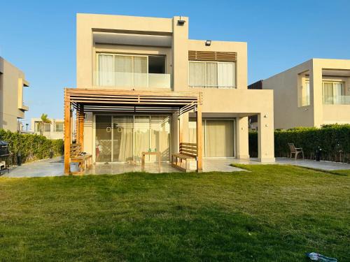 Sidi Abd El-Rahman Villa | Villa Hacienda bay