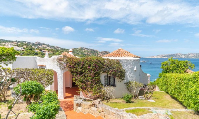 Porto Rafael Villa | Villa Hibiscus by Interhome
