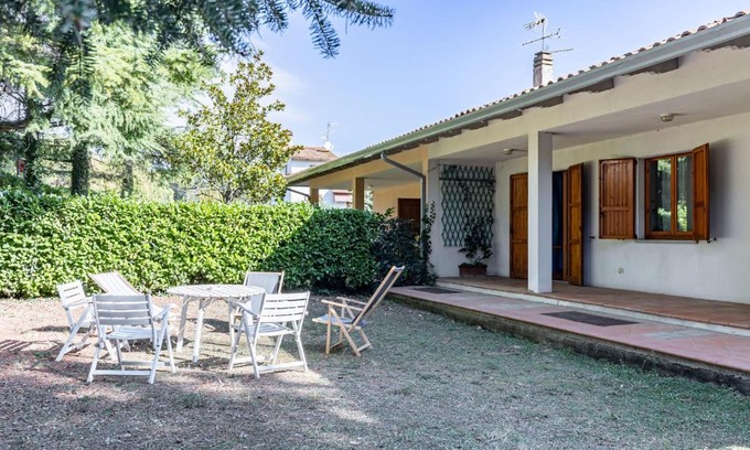 Perugia Apartment | Villa Il Glicine - Vintage Apartment x8