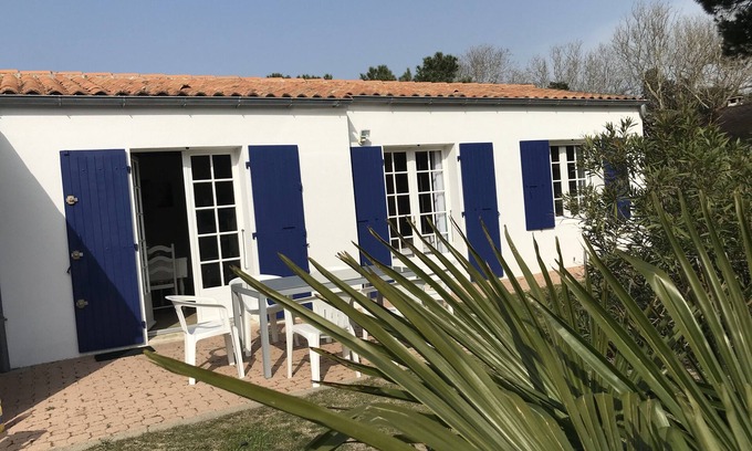 Domino Villa | Villa Île d'Oleron DOMINO (with fiber internet) 400 M FROM THE BEACH)