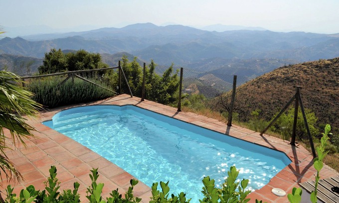 Almogia House | Villa in Almogía with Private Pool Views
