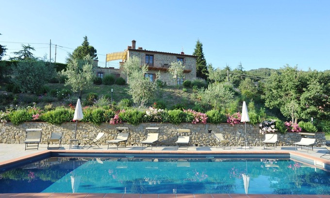 Lisciano Niccone Villa | Villa in Lisciano Niccone with 5 bedrooms sleeps 10