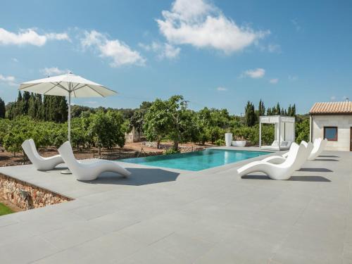 Muro House | Villa in Muro with Pool and Tramontana Views