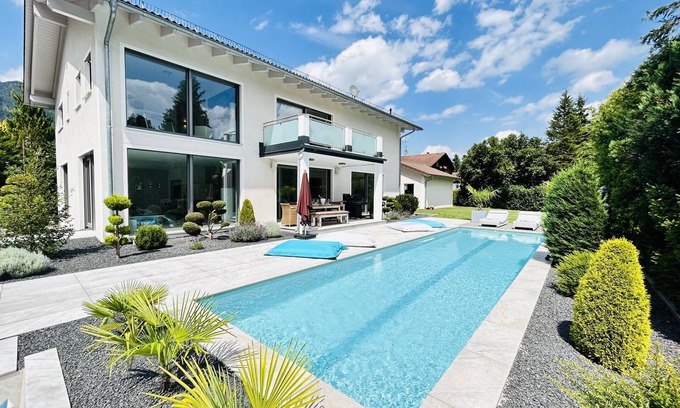 Oberaudorf Villa | Villa in Oberaudorf - sauna, pools, whirlpool, fireplace, chimney, gym