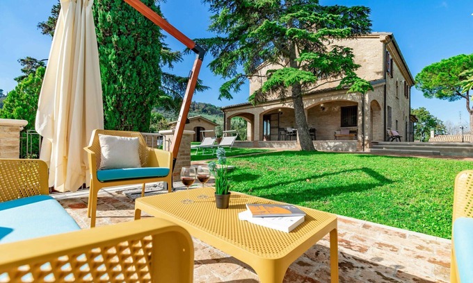 Pesaro Villa | Villa in Pesaro with 4 bedrooms sleeps 10