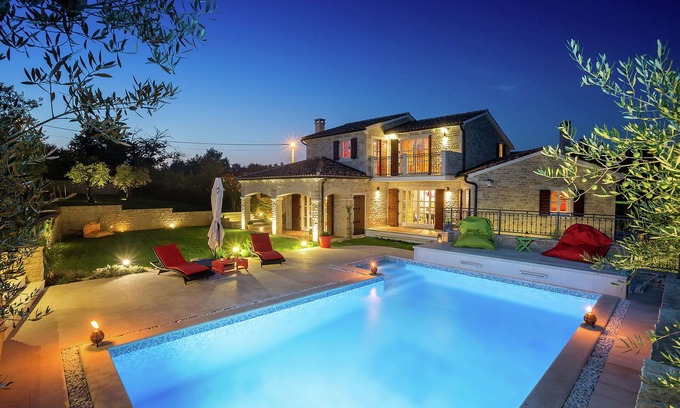 Banki Villa | Villa in Poreč with Private Pool & Garden