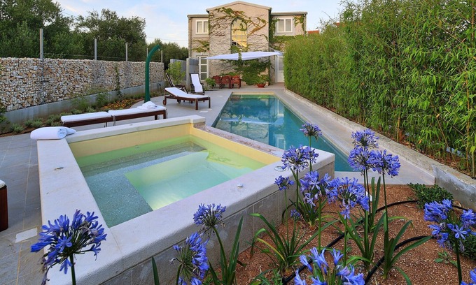 Bilice Villa | Villa in Šibenik with Pool near the Sea
