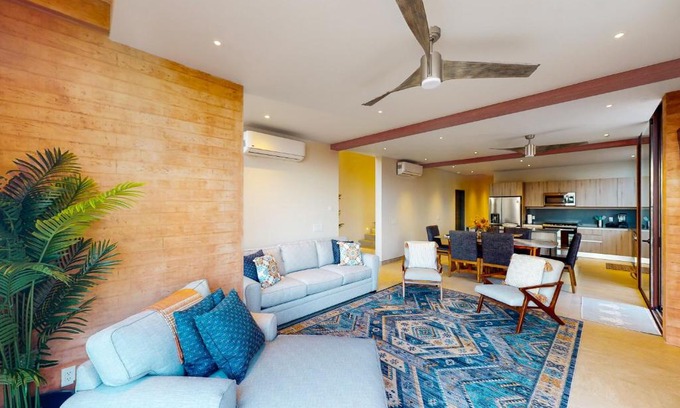 Rancho Cerro Colorado House | Villa in the Clouds