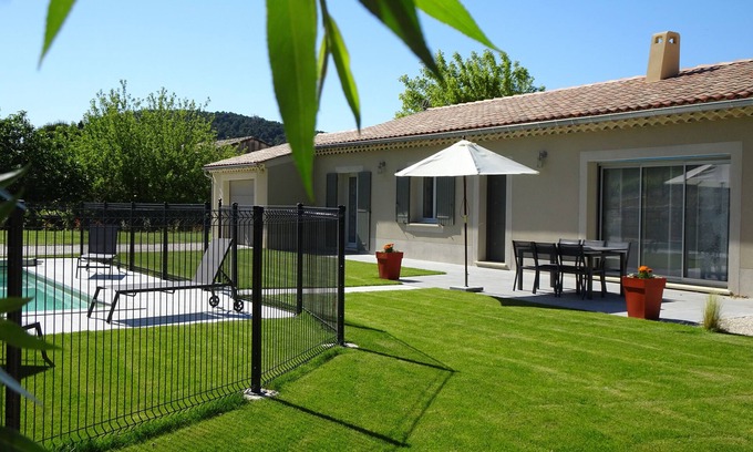 Vaison-la-Romaine Villa | Villa in the countryside 5 minutes from the medieval town