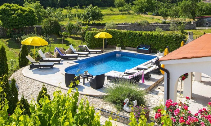 Ripenda Verbanci Villa | VILLA in the green heart of Istria with spacious pool