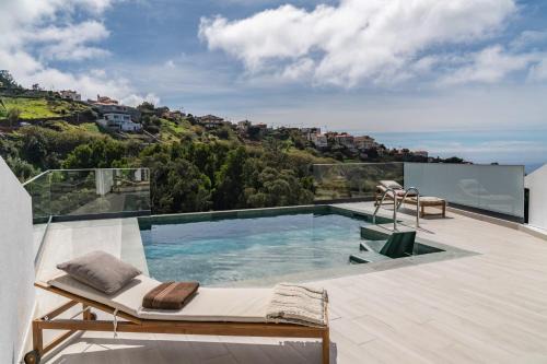Calheta House | Villa Island Roots by An Island Apart