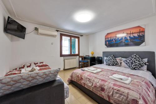 Marghera Apartment | Villa jolly Mini Apartament