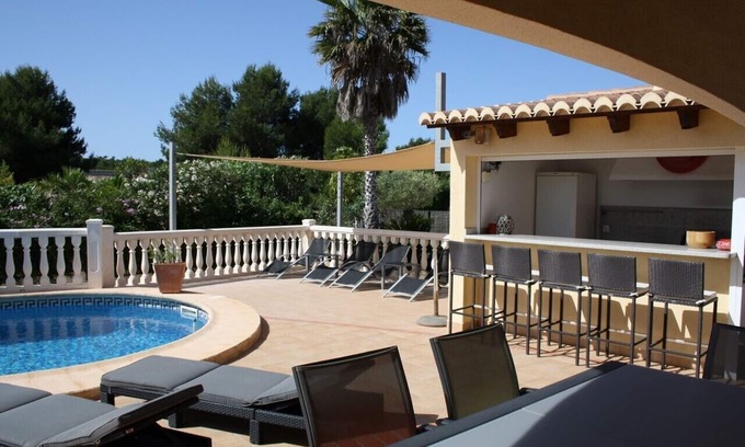 Media Luna Villa | Villa Julia Family VAT -462563- A rental for 6 persons "Urbanisation La Cala