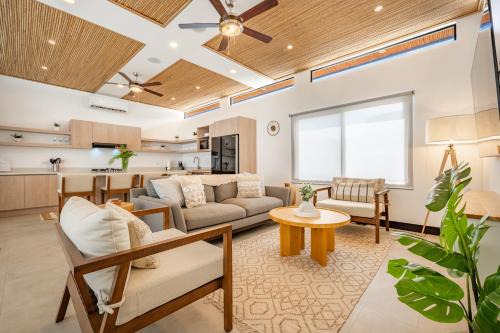 Tamarindo House | Villa Juntos