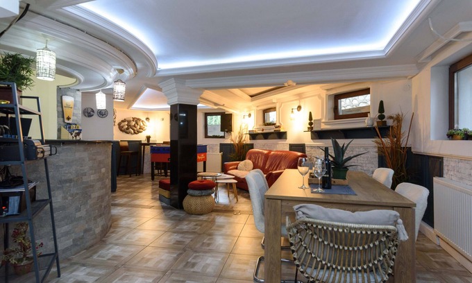 Kvartal Noviya Grad Villa | Villa Kaja with private sauna in Ski Center Bansko