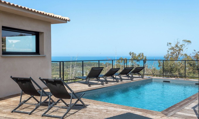 Solenzara Villa | Villa Kalinas Classée 4 à Solenzara - Vue mer à 180°