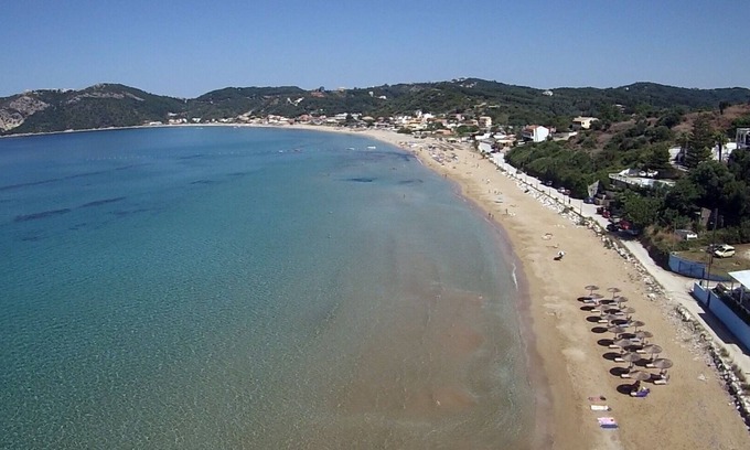 Afionas Villa | Villa Kamini, A Superb Seafront Villa - just steps from the glorious beach!