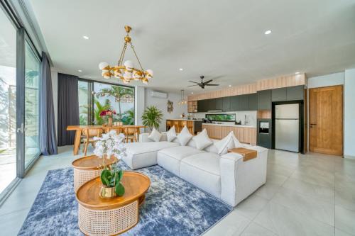 Sunset Road Villa | Villa Kangla - 3BR Luxurious Villa Seminyak