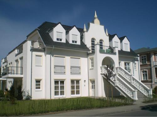 Ostseebad Kuhlungsborn Apartment | Villa Katharina