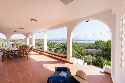 Livadi Villa | Villa Kiara