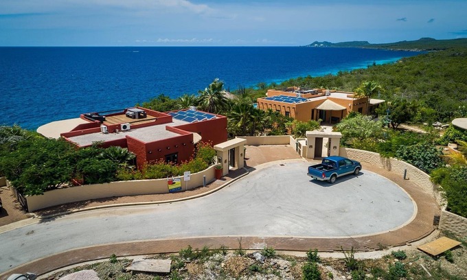 Kralendijk Villa | Villa La Brisa, Ocean Front, Magna Pool, Amazing Views