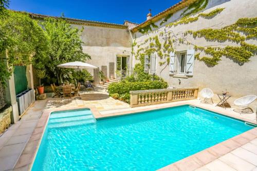 Poilhes Villa | Villa La Fontaine by Villa Plus